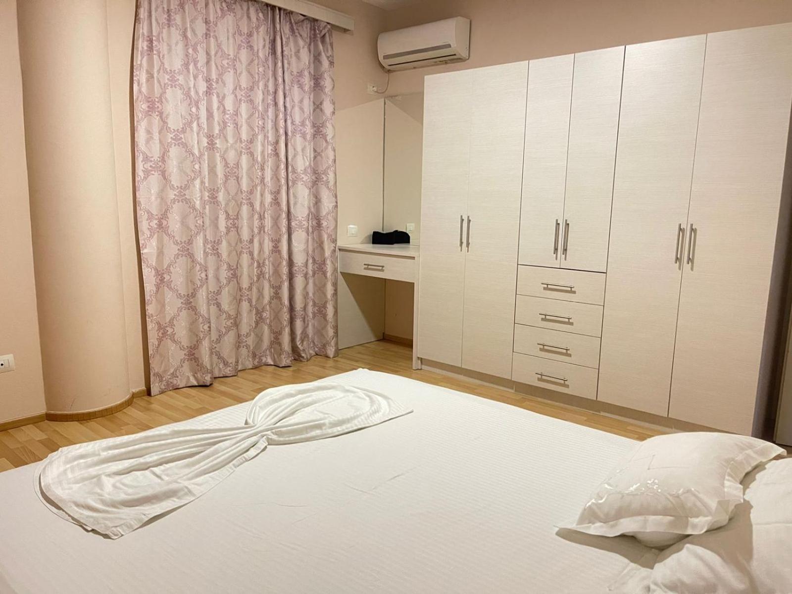 Xhemi'S Apartment Saranda Dış mekan fotoğraf