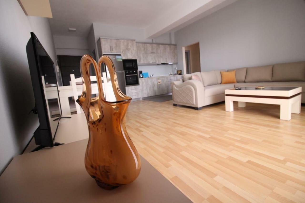 Xhemi'S Apartment Saranda Dış mekan fotoğraf