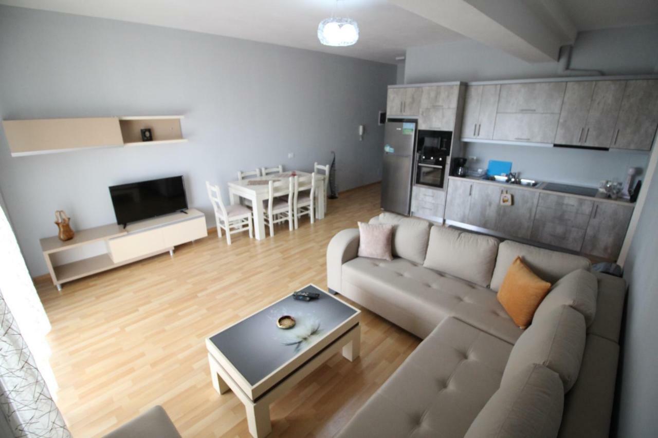 Xhemi'S Apartment Saranda Dış mekan fotoğraf